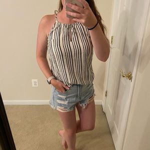 Black, white and yellow light casual tank